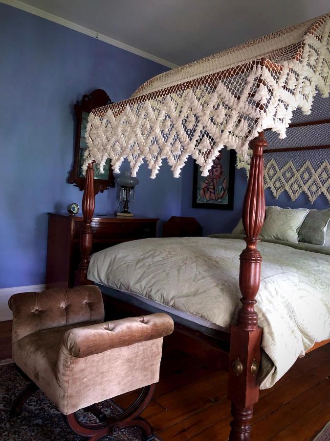 Oakcliff Bed And Breakfast Halfmoon Екстер'єр фото