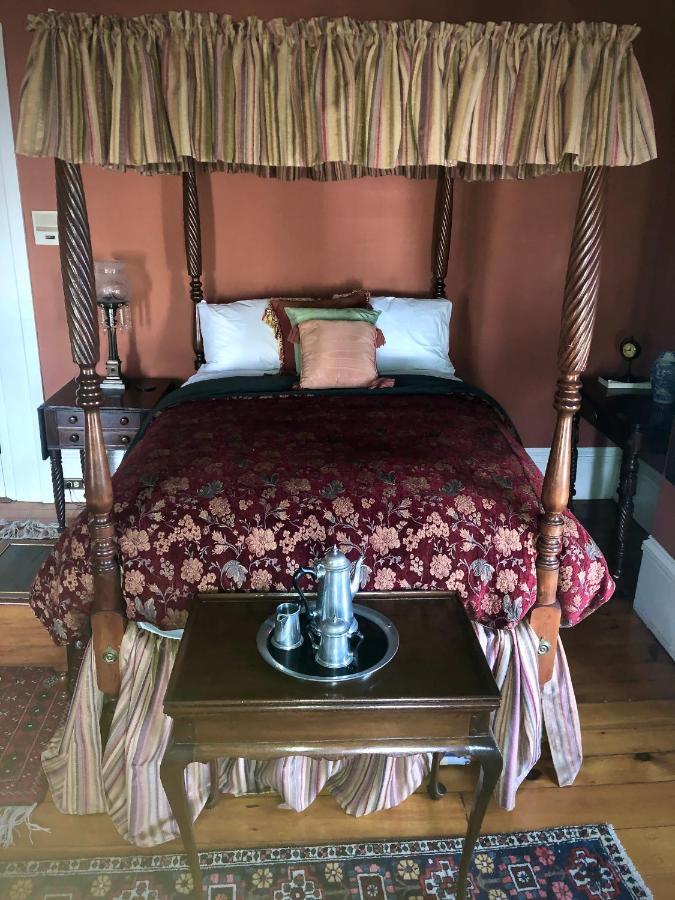Oakcliff Bed And Breakfast Halfmoon Екстер'єр фото
