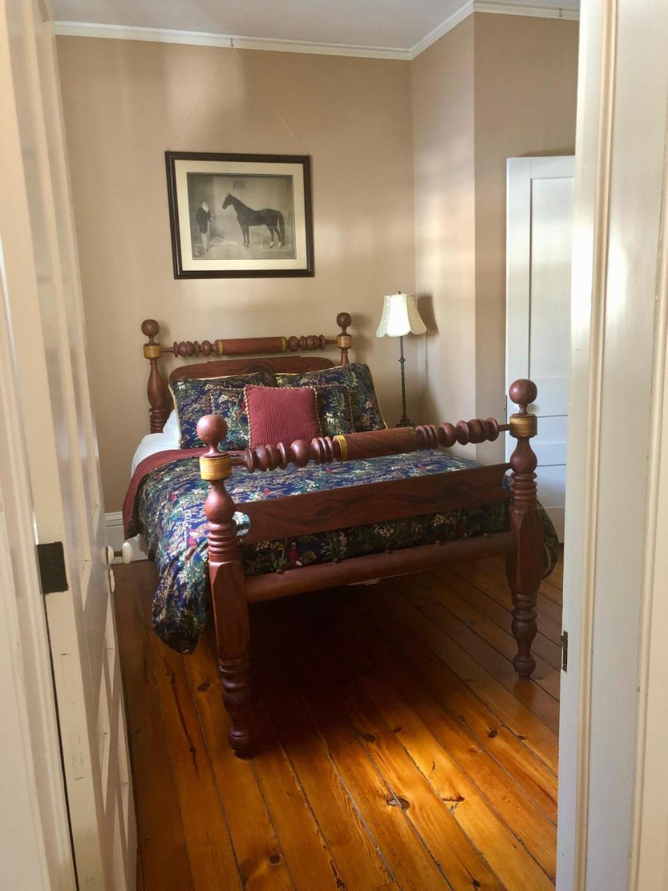 Oakcliff Bed And Breakfast Halfmoon Екстер'єр фото