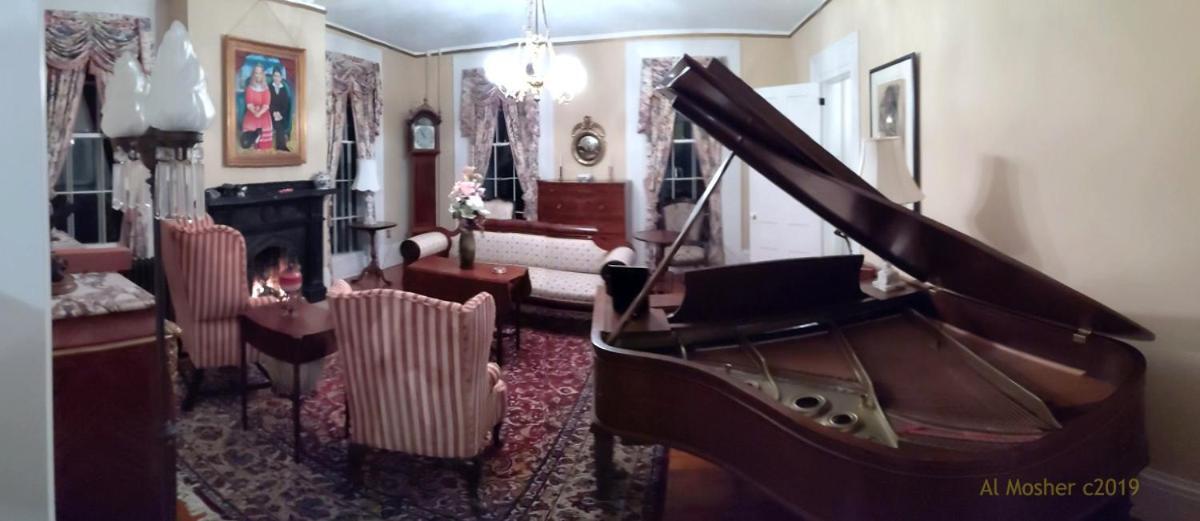 Oakcliff Bed And Breakfast Halfmoon Екстер'єр фото